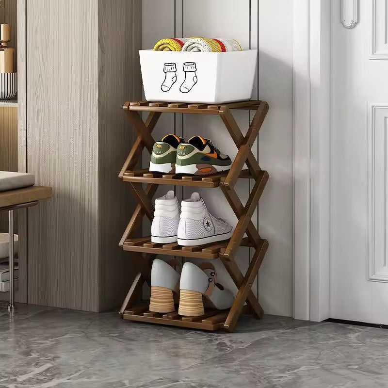 Geometrische schoenenpresentatietoren met etages | Ormexis