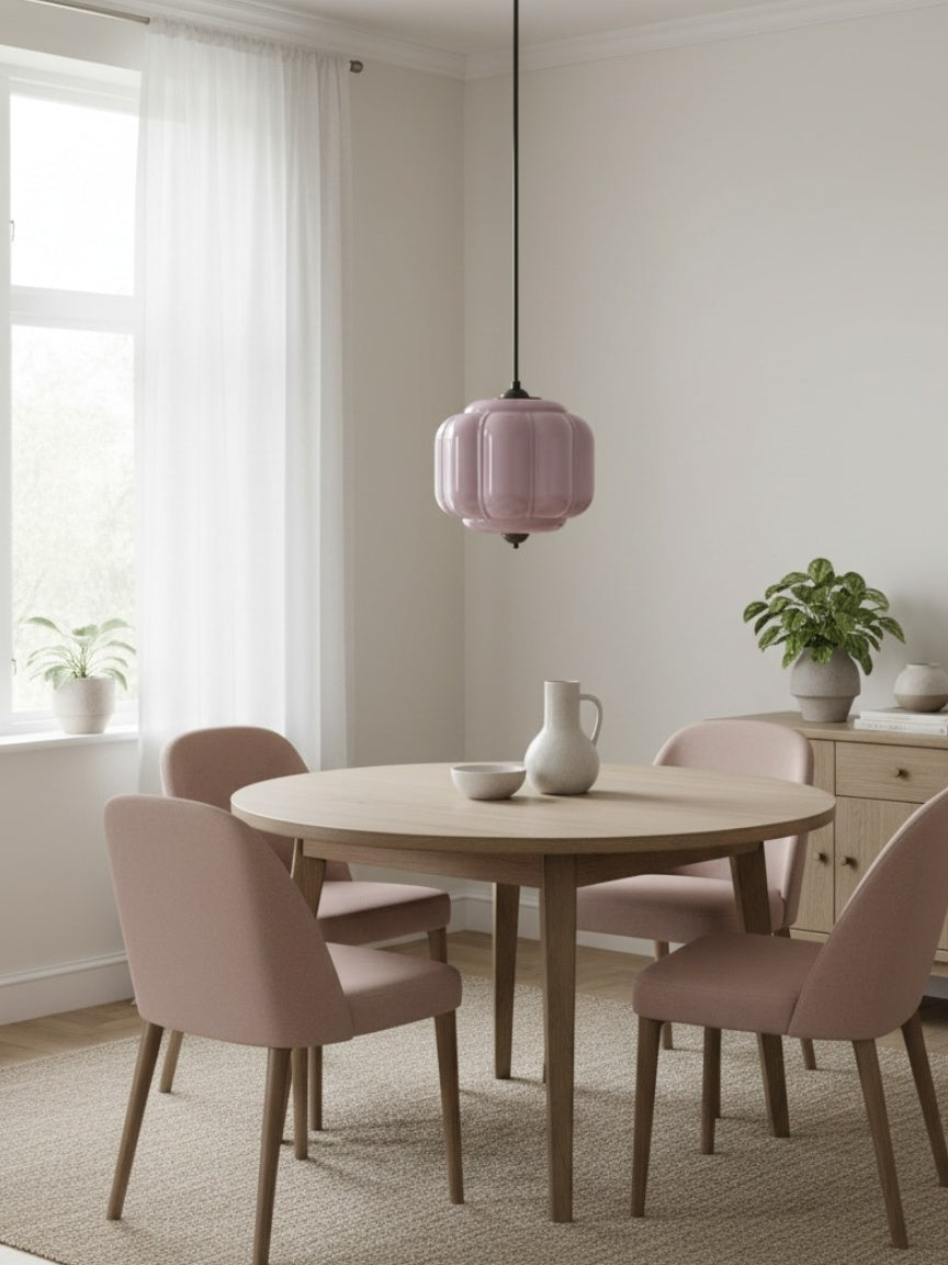 Pendellampa med skulpterad glaskupa | Ormexis