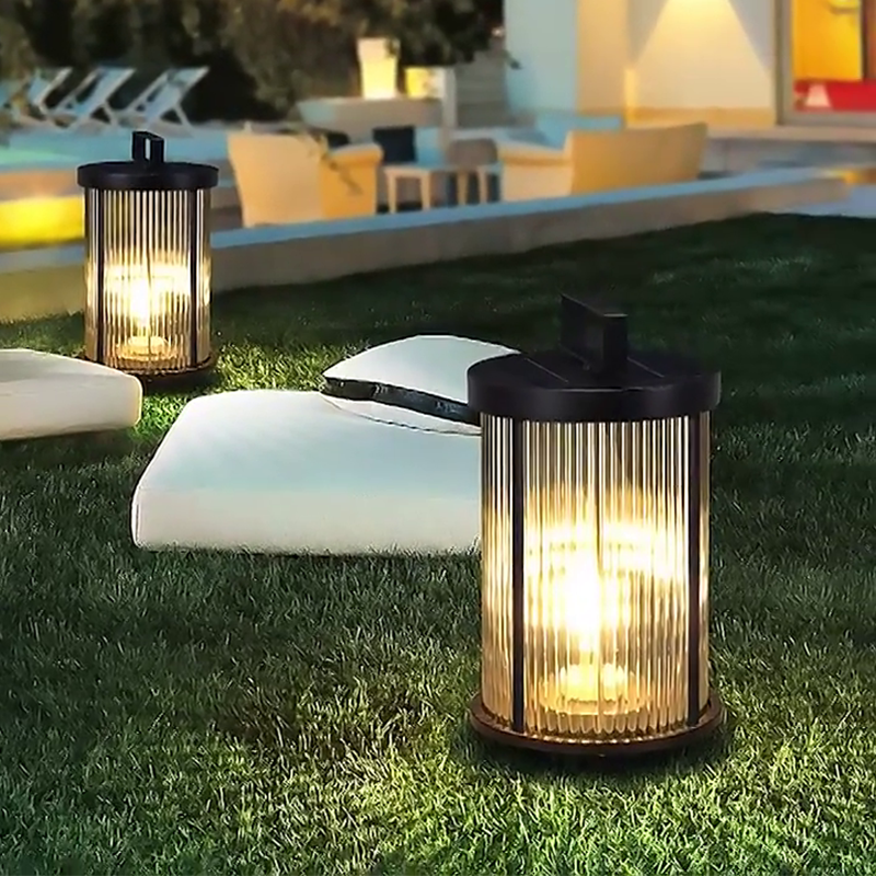 Veranda Glow Outdoor Lantern | Ormexis