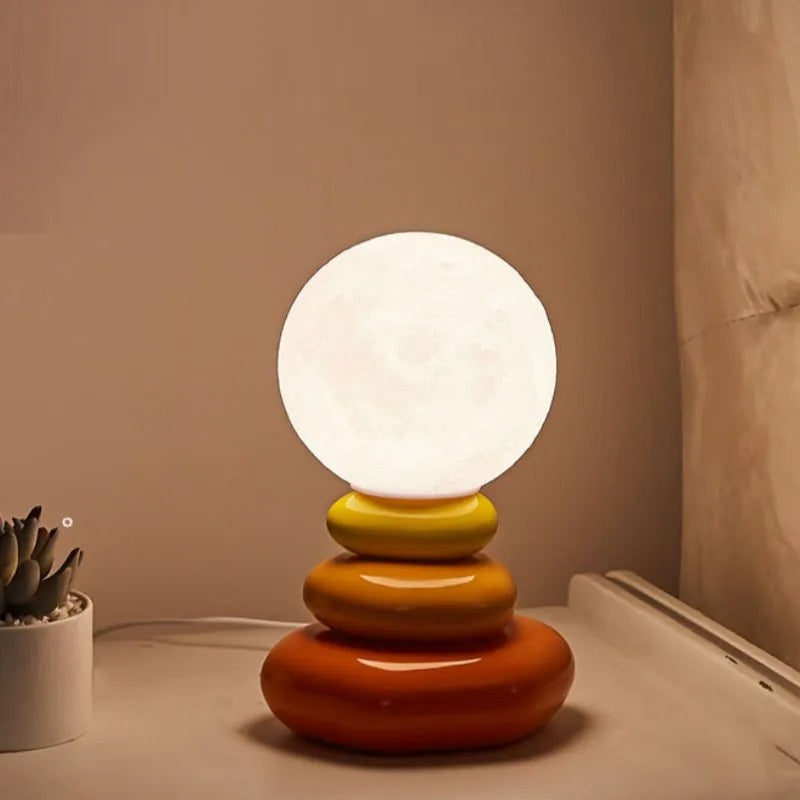 Stacked Pebble Table Lamp | Ormexis
