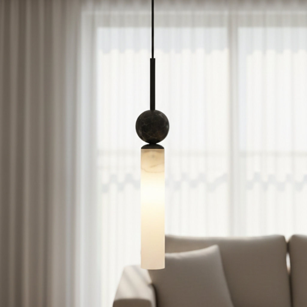 Moderne zylindrische LED-Pendelleuchte aus Marmor mit Kugeldetail | Ormexis