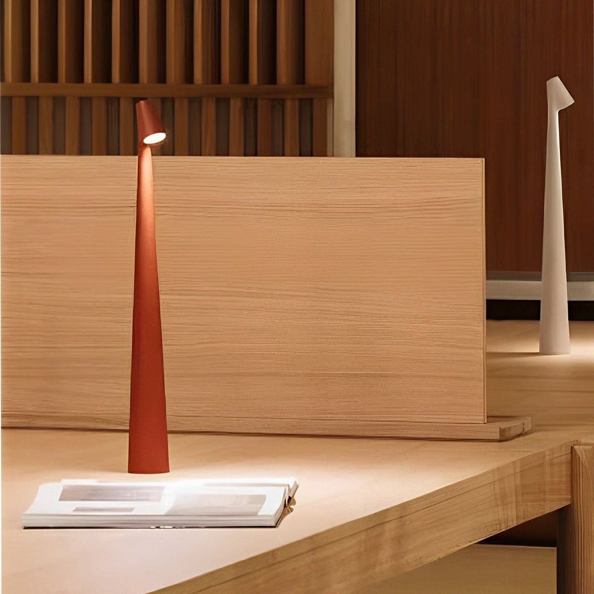 Angled Stem Taper Table Lamp | Ormexis
