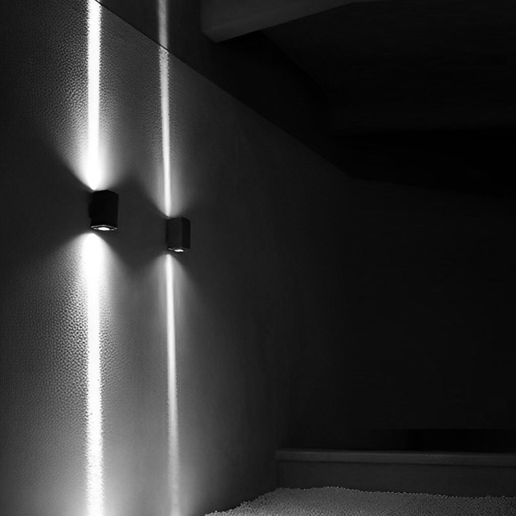 Współczesna pionowa lampa belkowa | Ormexis