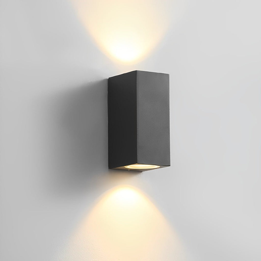 Applique murale rectangulaire minimaliste à faisceau lumineux | Ormexis