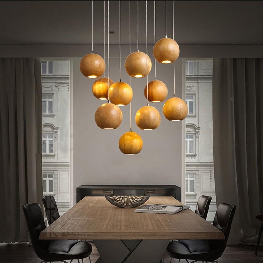 Sylva Kronleuchter aus massivem Holz für moderne Wohnzimmer