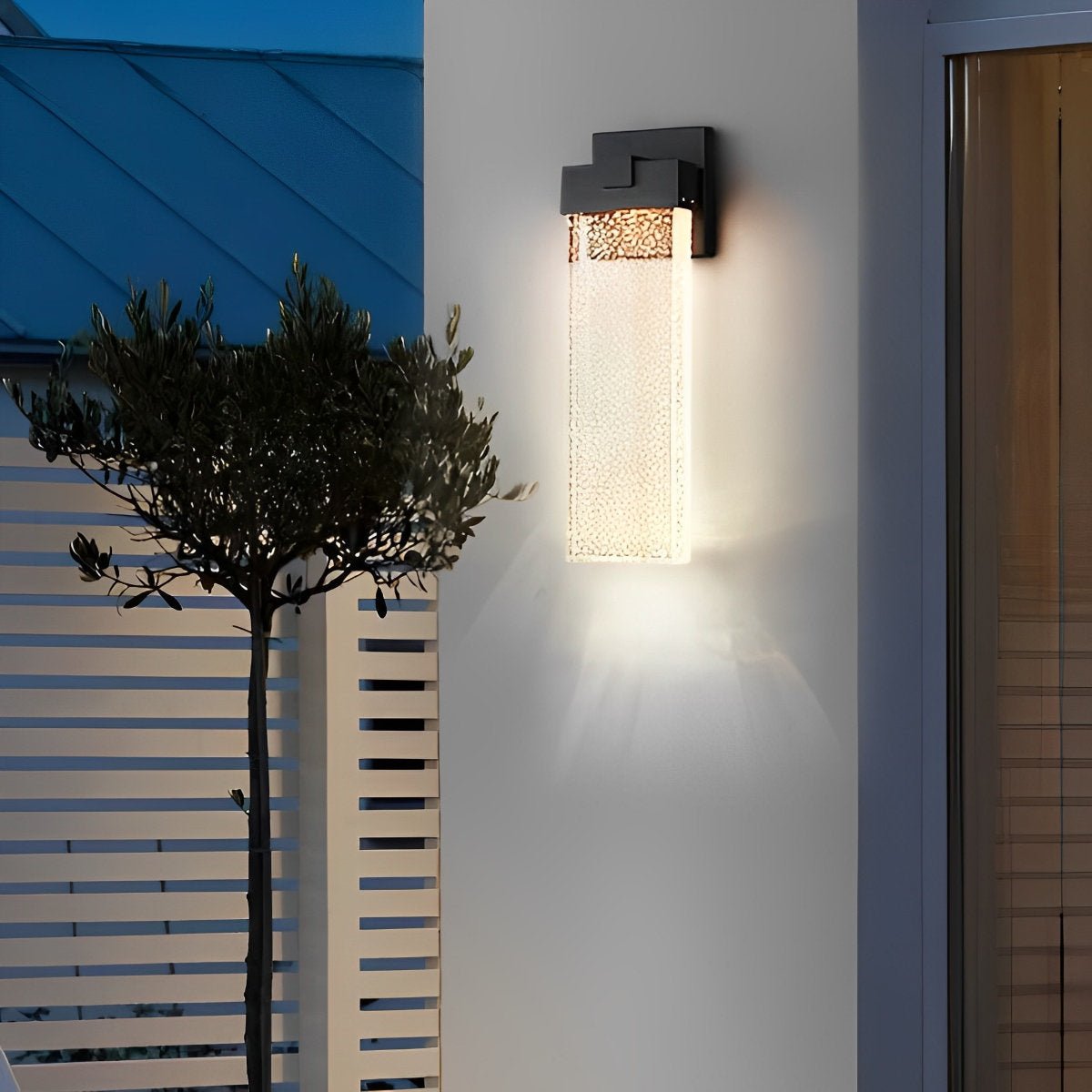 Clear Glass Column Wall Light | Ormexis