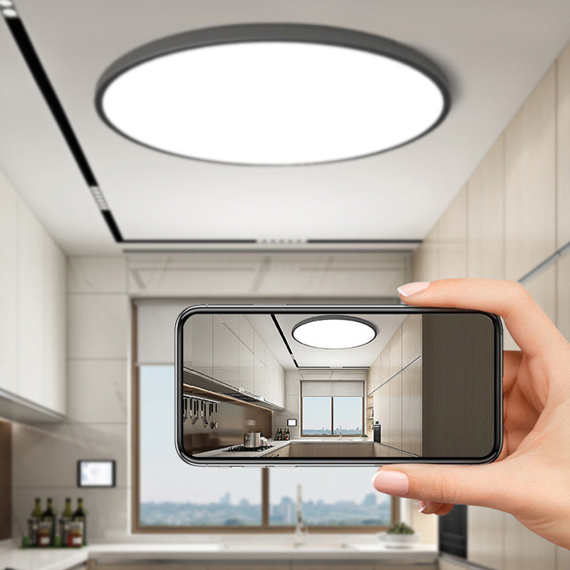Kulaté slim LED stropní svítidlo do koupelny IP44, bílé a černé | Ormexis