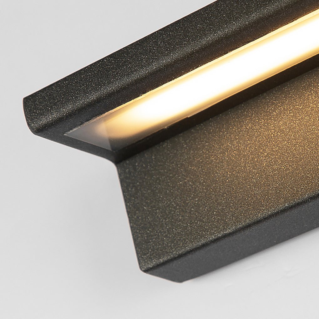 Seraphelle Architectural LED Sconce | Ormexis