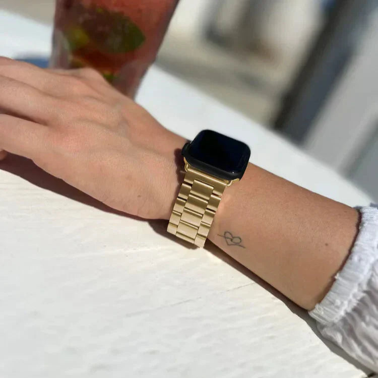 Apple Watch arany rozsdamentes acél szíj időtlen, klasszikus megjelenéssel