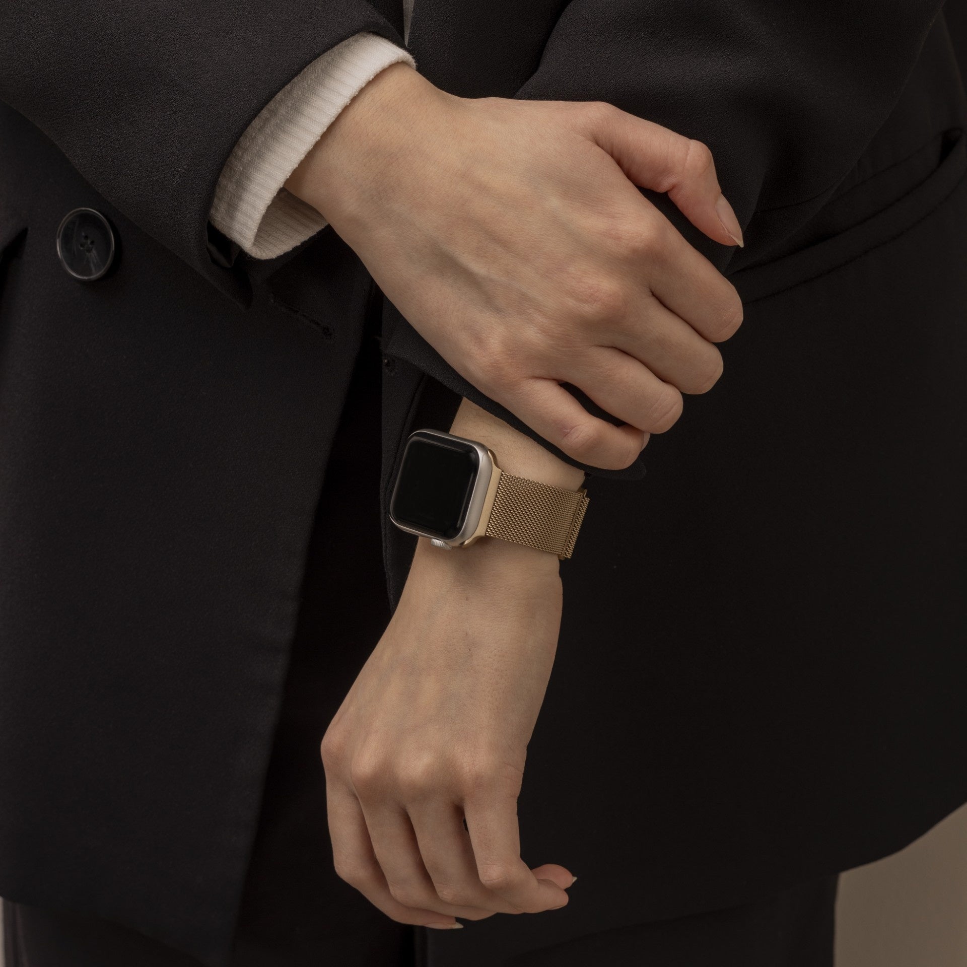 Apple Watch Band With Retro Gold Milanese Loop Strap