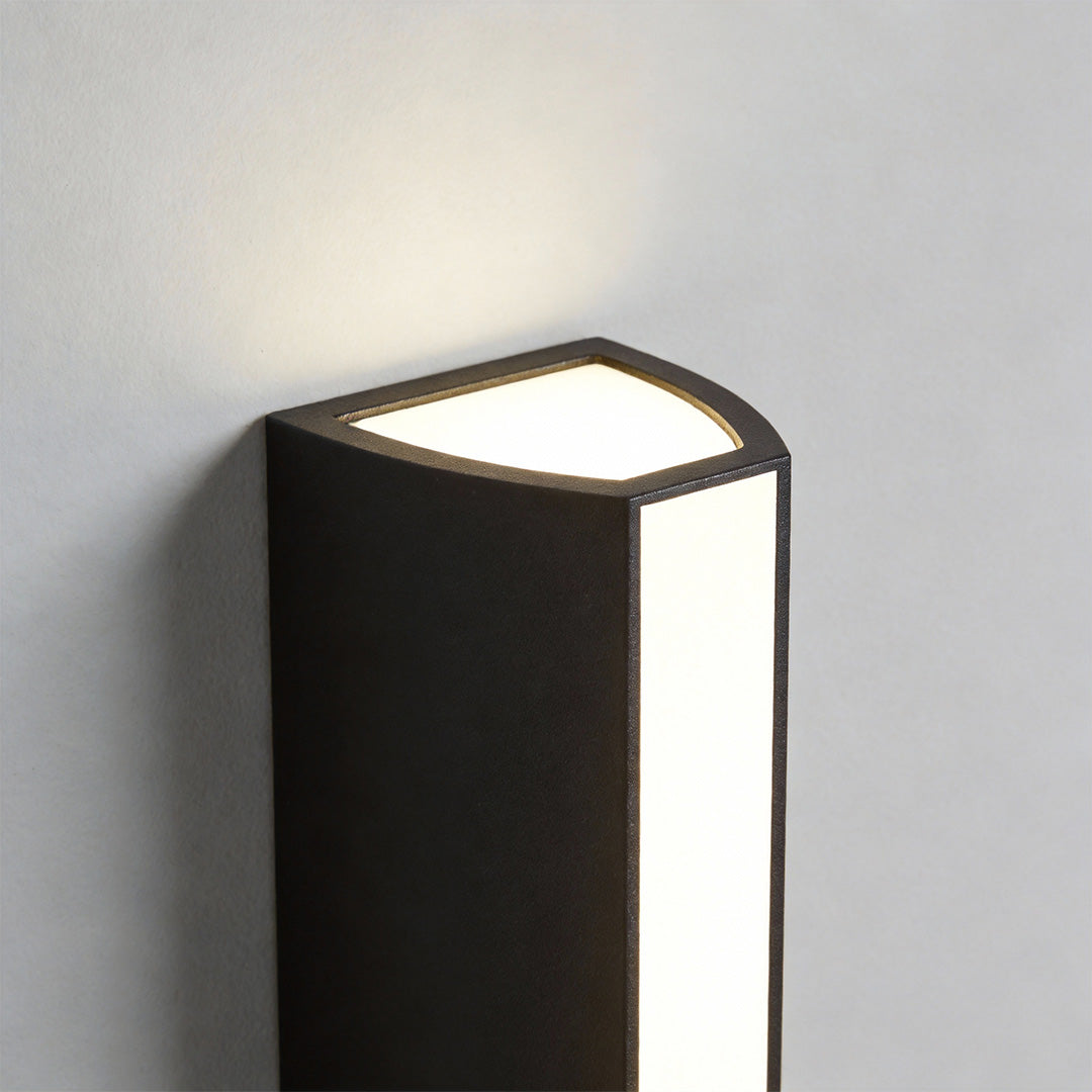 Symetrické nástěnné svítidlo Noctara Glow | Ormexis