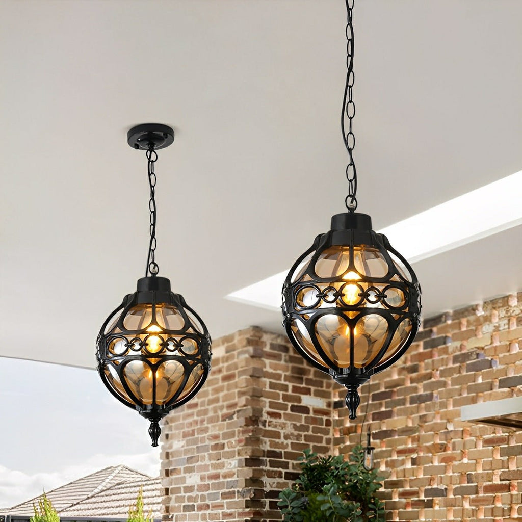 Modern skulpturell utomhuspendellampa i glas | Ormexis