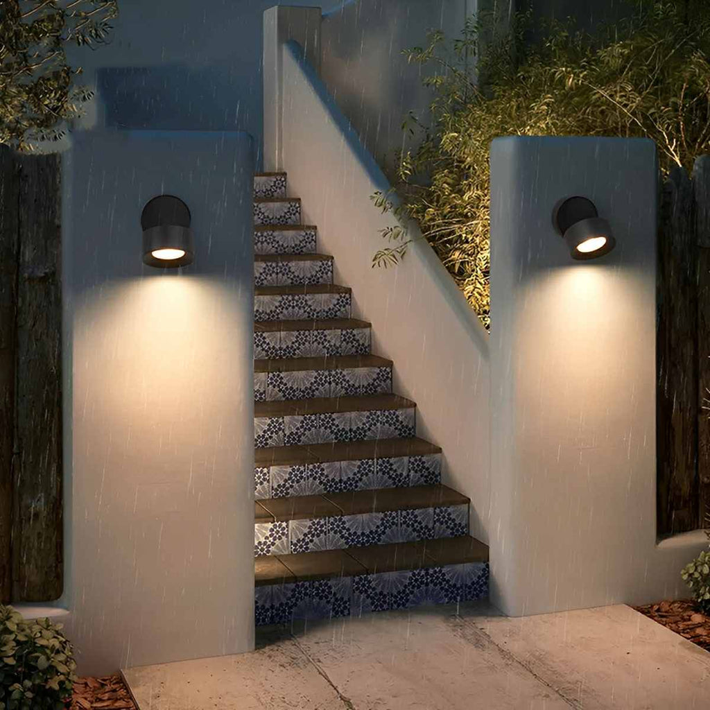 Adjustable Spotlight Outdoor Wall Sconce | Ormexis