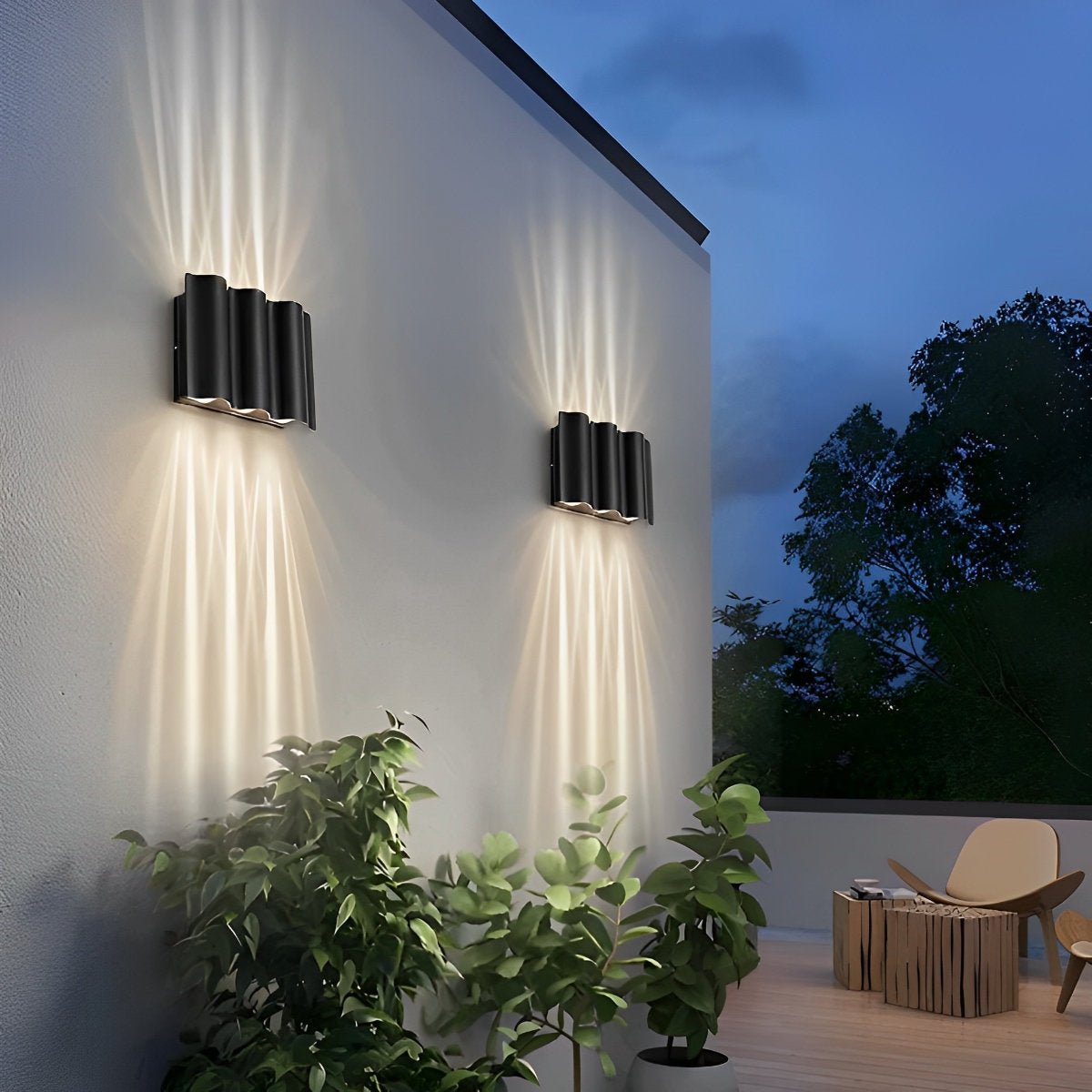 Applique da parete LED per esterni di lusso, moderna, con effetto increspatura dell’acqua su e giù | Ormexis